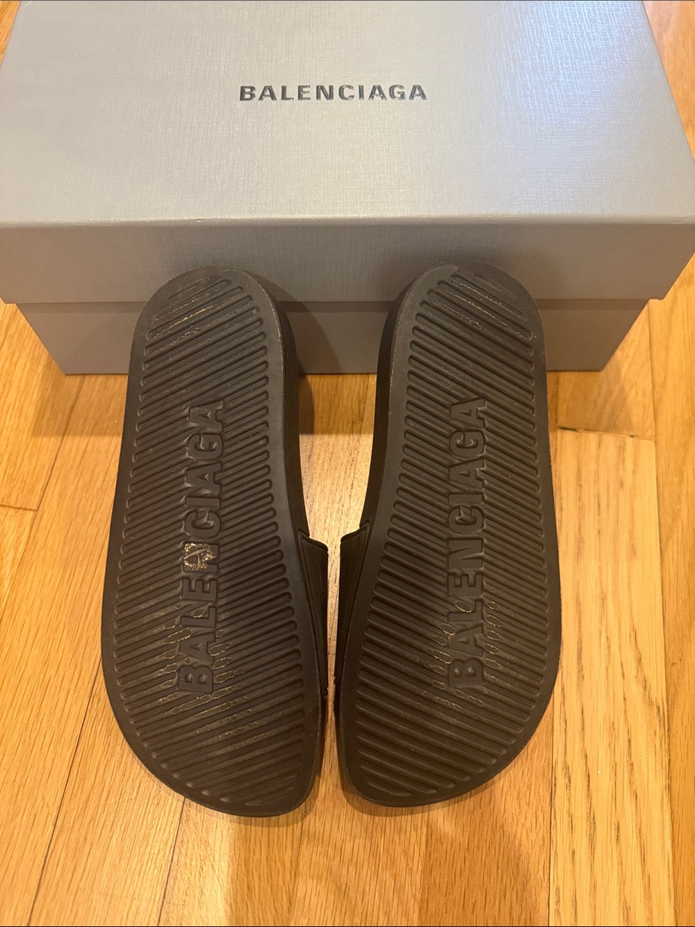 Balenciaga Black Logo Slide Sandals with metallic Branding - Picture 2 of 4